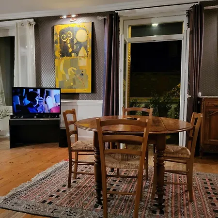 Grande Maison La Paume D'or منزل للإقامة *